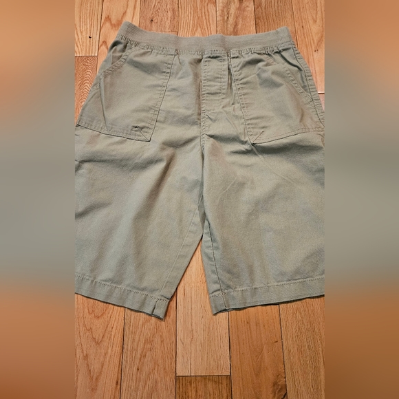 5/$20 Faded Glory Kids Shorts Size 14-16 - Picture 2 of 9